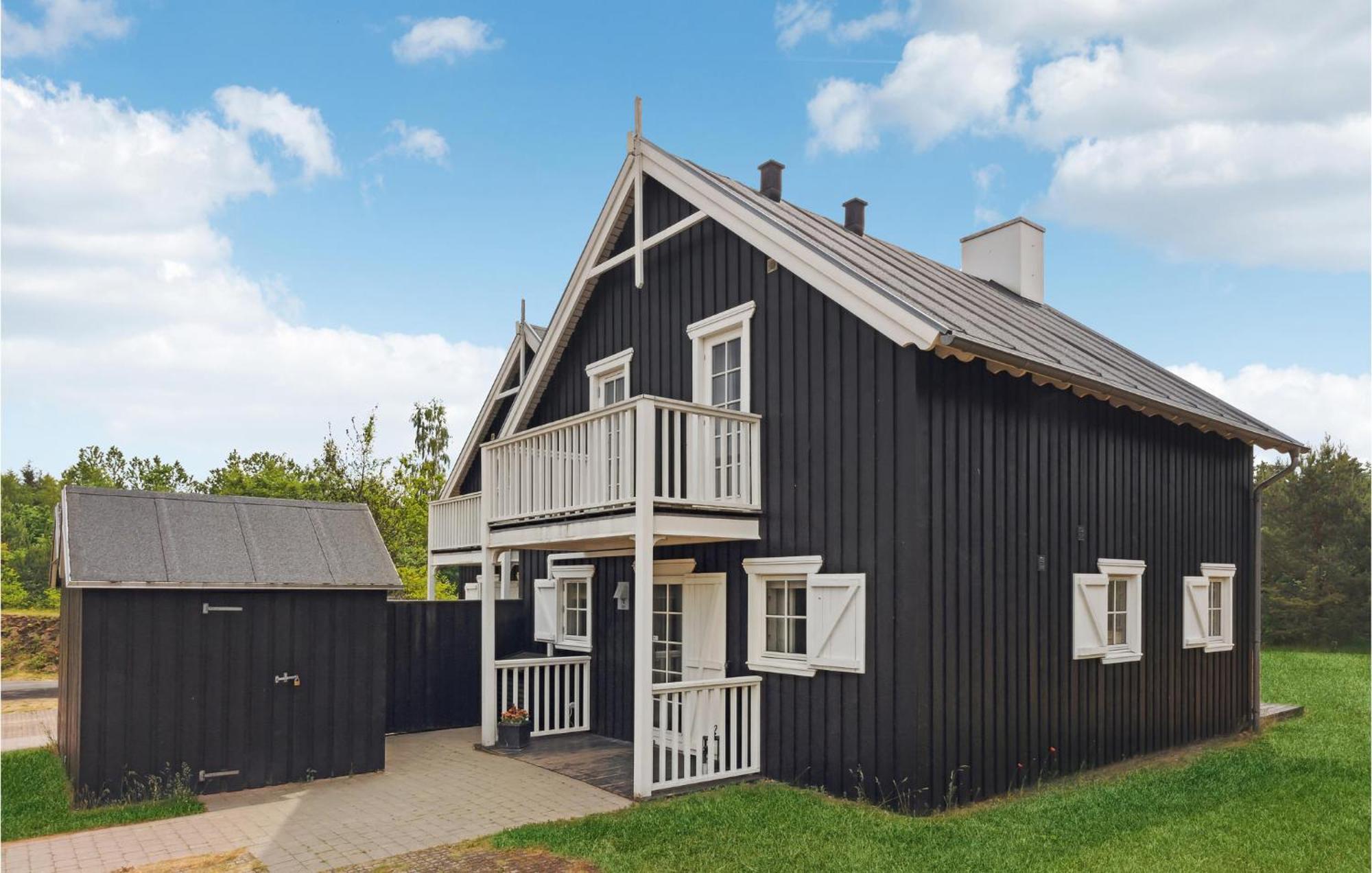 Nice Home In Gjern With Wifi 外观 照片